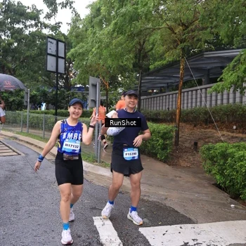 Runner Photo 7932537