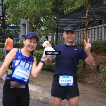 Runner Photo 7932550