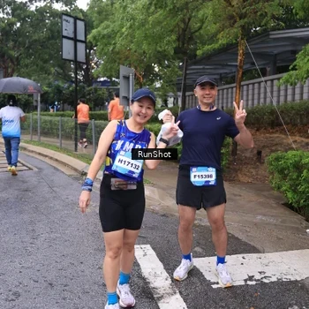 Runner Photo 7932558