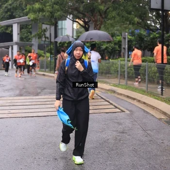 Runner Photo 7932567