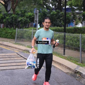 Runner Photo 7932607