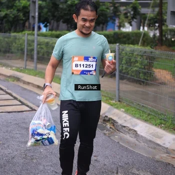 Runner Photo 7932619