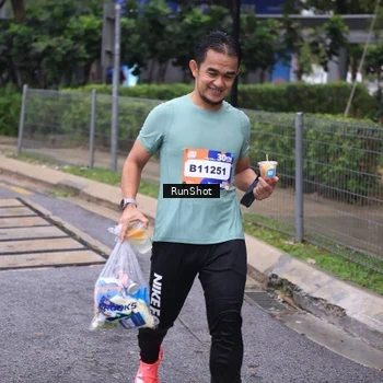 Runner Photo 7932622