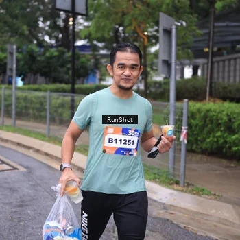 Runner Photo 7932628