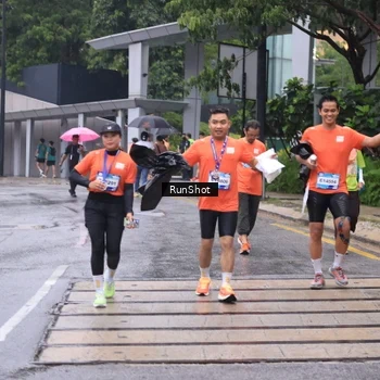 Runner Photo 7932632