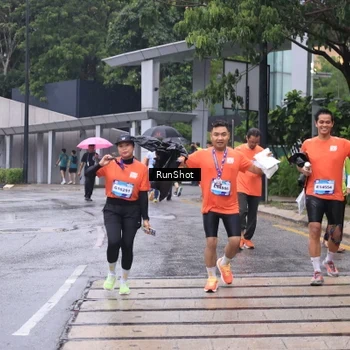 Runner Photo 7932639