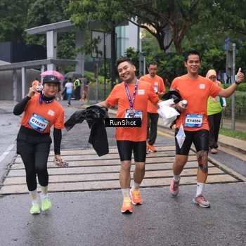 Runner Photo 7932654