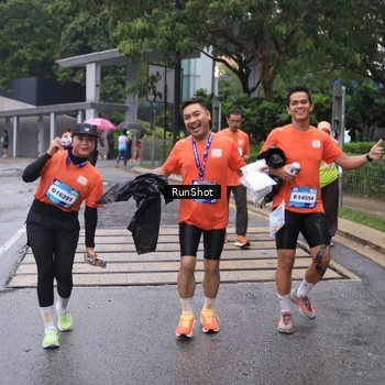 Runner Photo 7932661