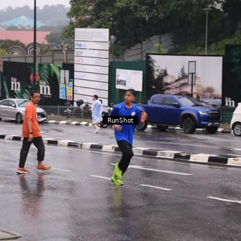 Runner Photo 7932701