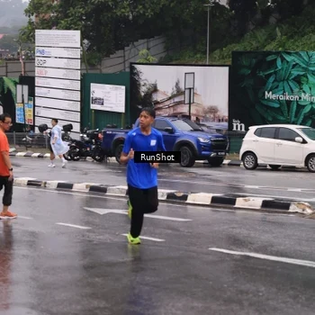 Runner Photo 7932704