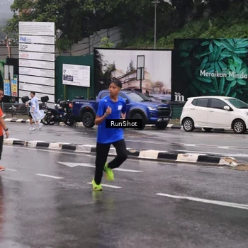 Runner Photo 7932705
