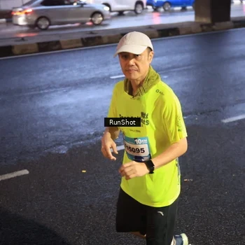 Runner Photo 7932706
