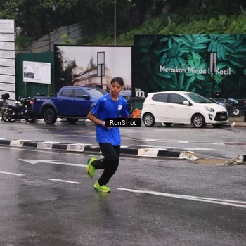 Runner Photo 7932714