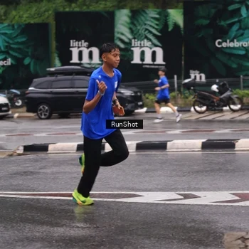 Runner Photo 7932726