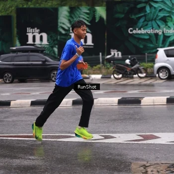 Runner Photo 7932727