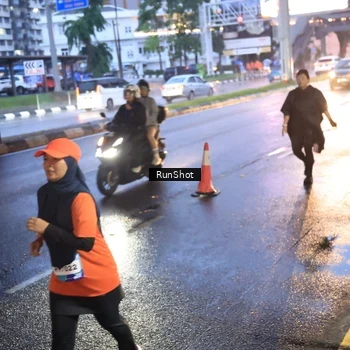 Runner Photo 7932732