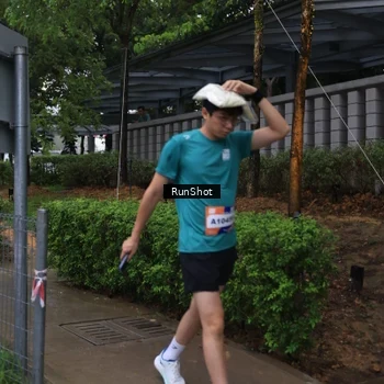 Runner Photo 7932774