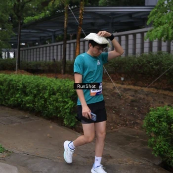 Runner Photo 7932778