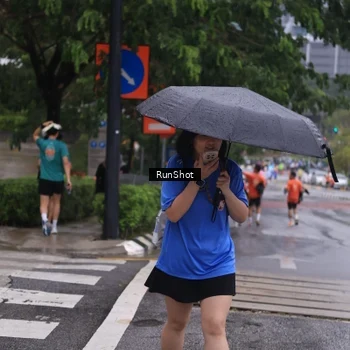 Runner Photo 7932789