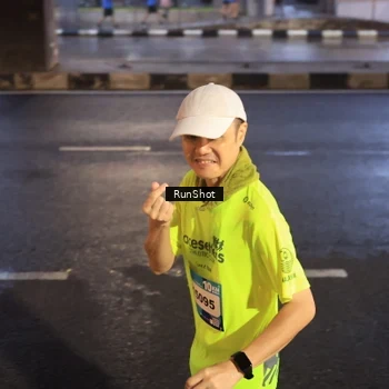 Runner Photo 7932796
