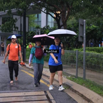 Runner Photo 7932806