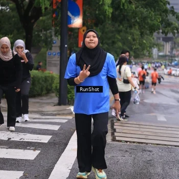 Runner Photo 7932822
