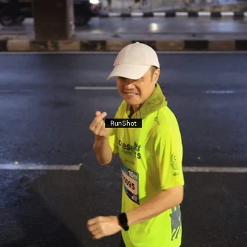 Runner Photo 7932829