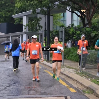 Runner Photo 7932854