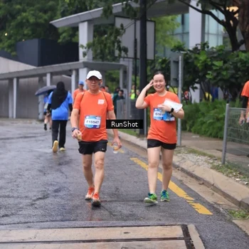 Runner Photo 7932870