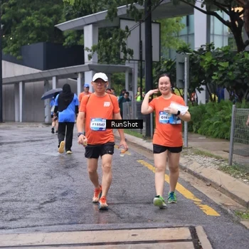 Runner Photo 7932871