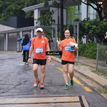 Runner Photo 7932872