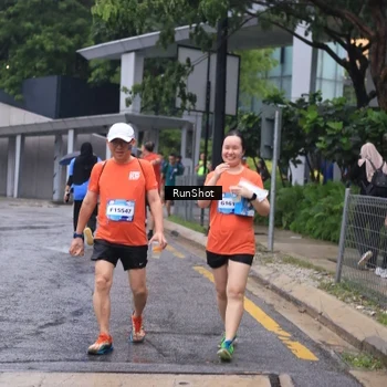 Runner Photo 7932876