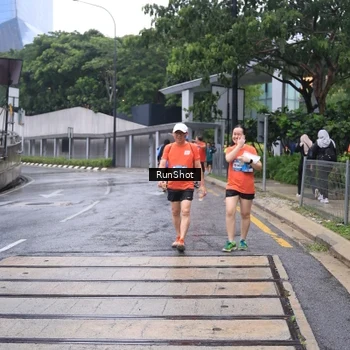 Runner Photo 7932886