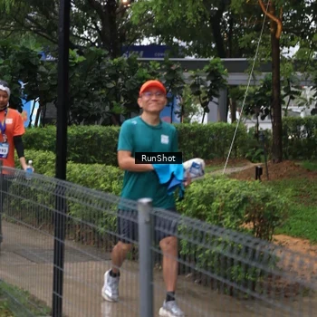 Runner Photo 7932887