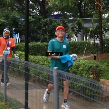 Runner Photo 7932893