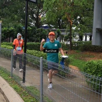 Runner Photo 7932895