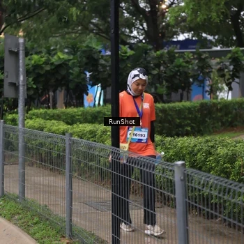 Runner Photo 7932903