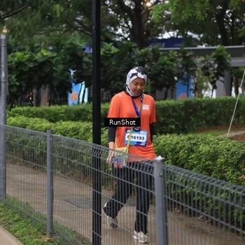 Runner Photo 7932904