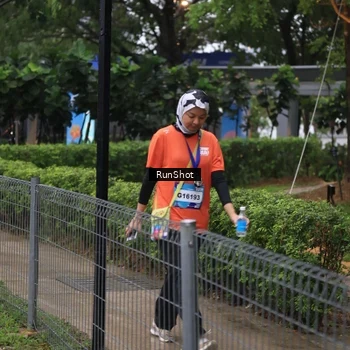 Runner Photo 7932908
