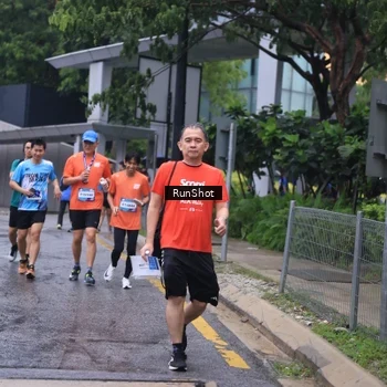 Runner Photo 7932916