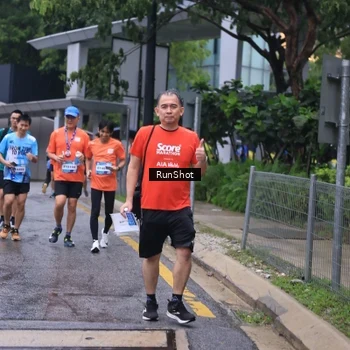 Runner Photo 7932917
