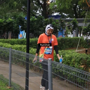 Runner Photo 7932922