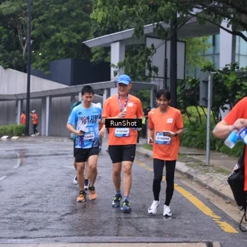 Runner Photo 7932938
