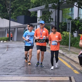 Runner Photo 7932939
