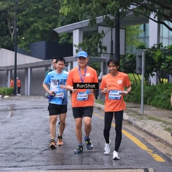Runner Photo 7932942