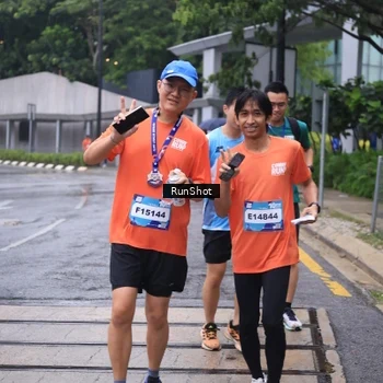 Runner Photo 7932964