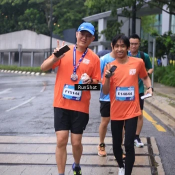 Runner Photo 7932966