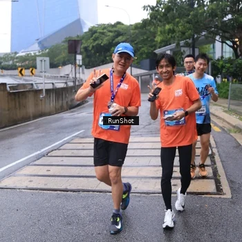Runner Photo 7932978