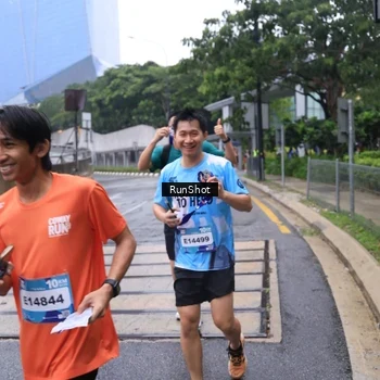 Runner Photo 7932986