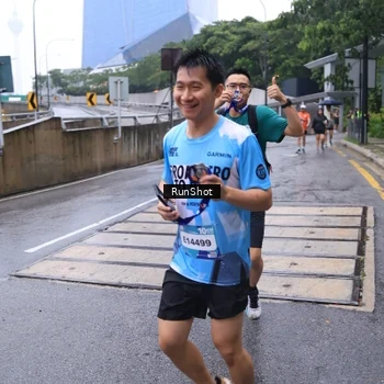Runner Photo 7933009